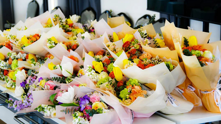 情系巾帼 致敬女神 · 2121非凡国际科技集团为全体女职工发放暖心福利