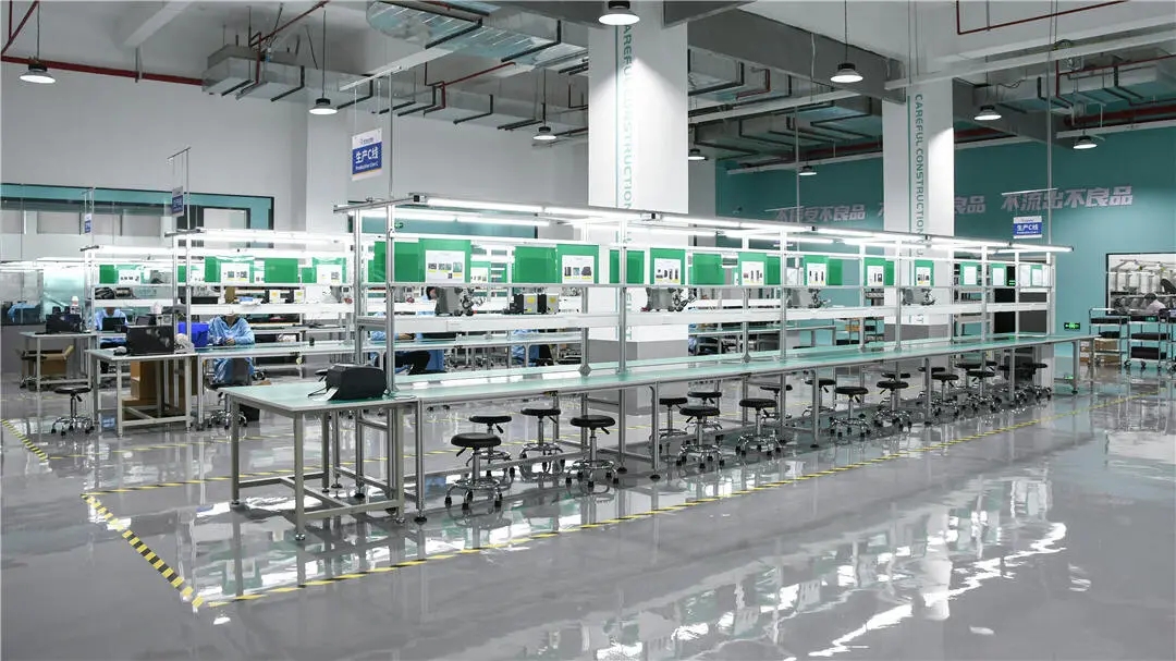 2121非凡国际是一家专注于工业控制器研发和工业互联网开发的高科技企业