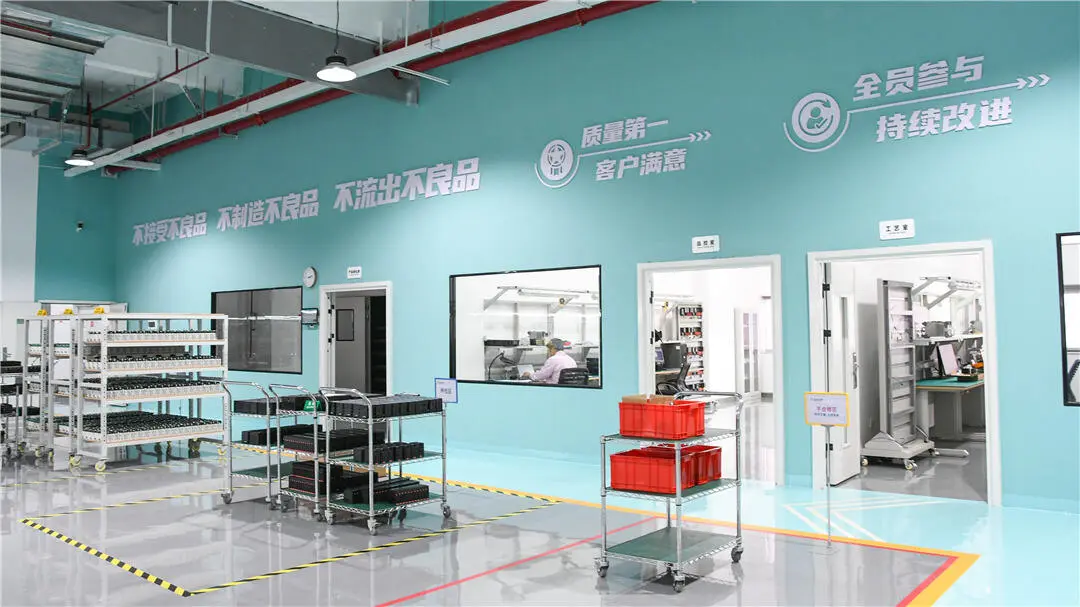 2121非凡国际是一家专注于工业控制器研发和工业互联网开发的高科技企业