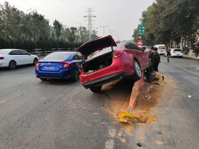 南京护栏网价钱